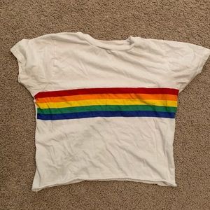 Shortsleeved, rainbow cropped t-shirt